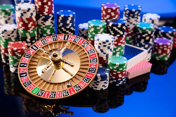 hoki108 live dealer studio with professional blackjack and roulette tables