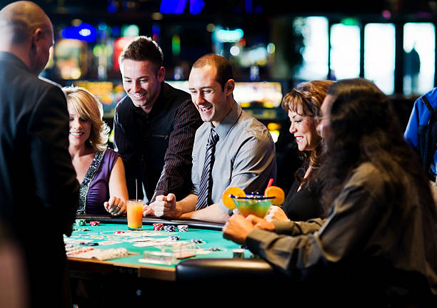 hoki108 mobile app interface showing live dealer tables and sportsbook navigation