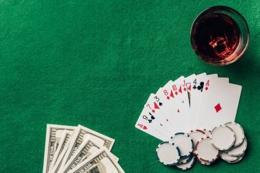 hoki108 live dealer studio with professional blackjack and roulette tables